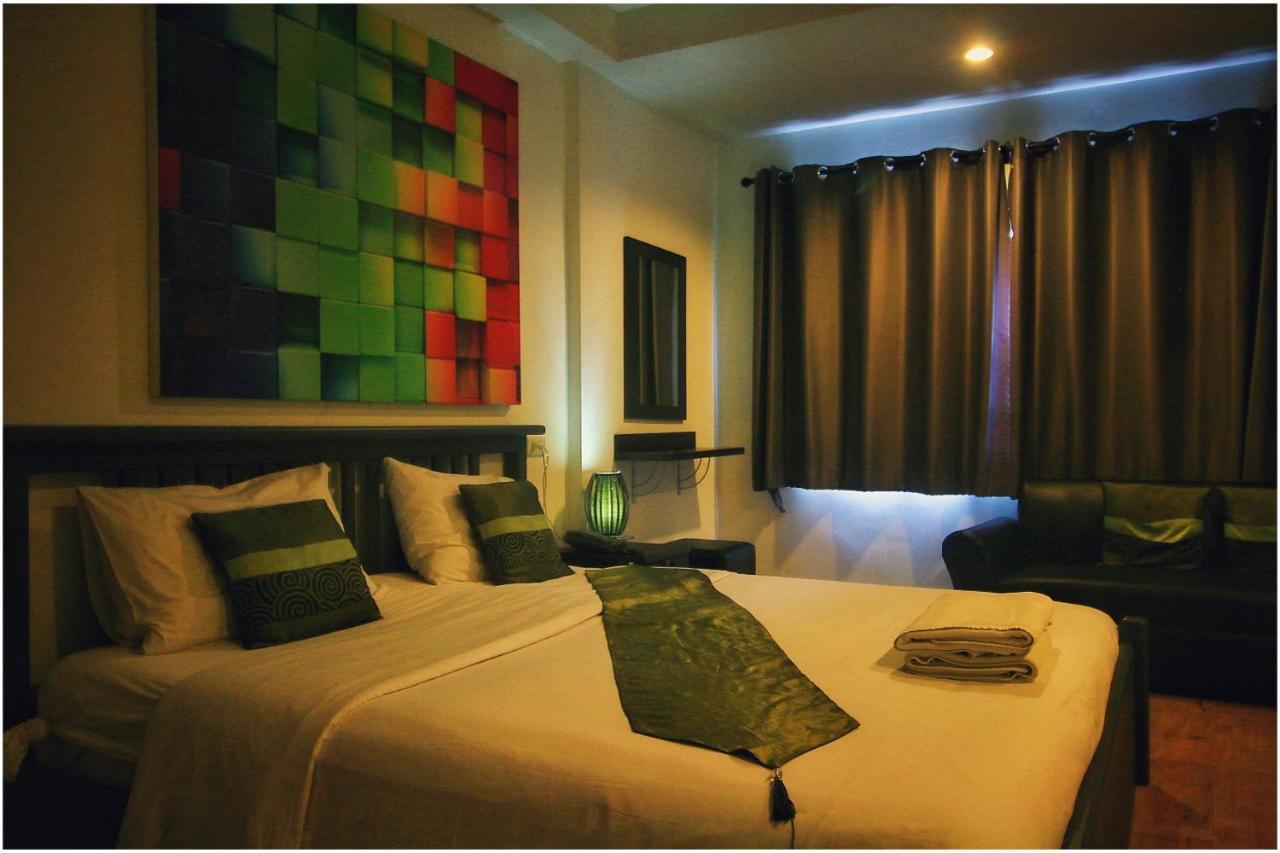 Colora Hotel Patong Phuket Extérieur photo