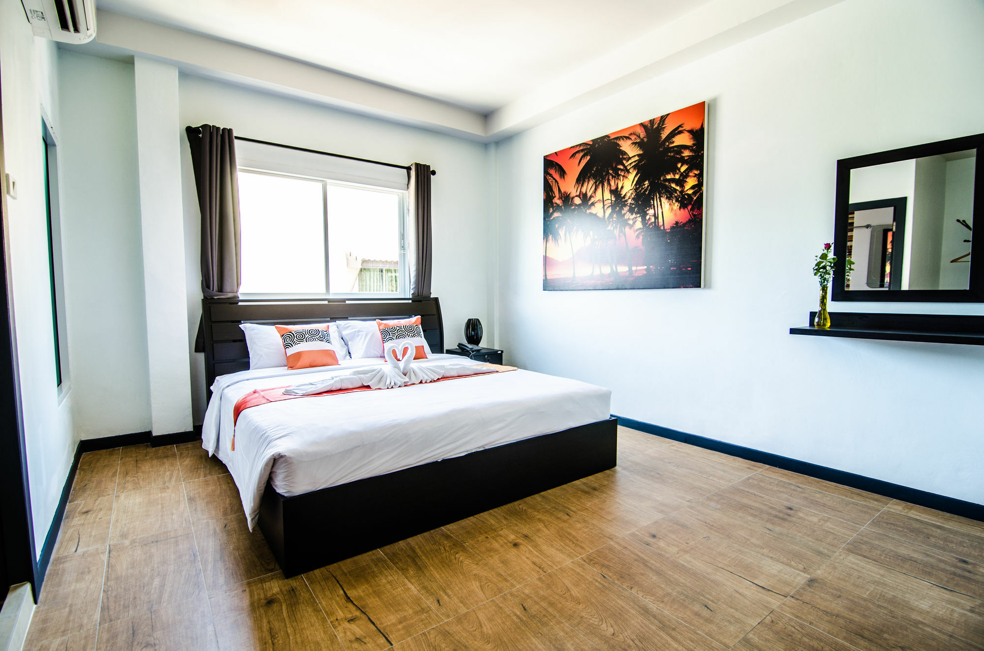 Colora Hotel Patong Phuket Extérieur photo