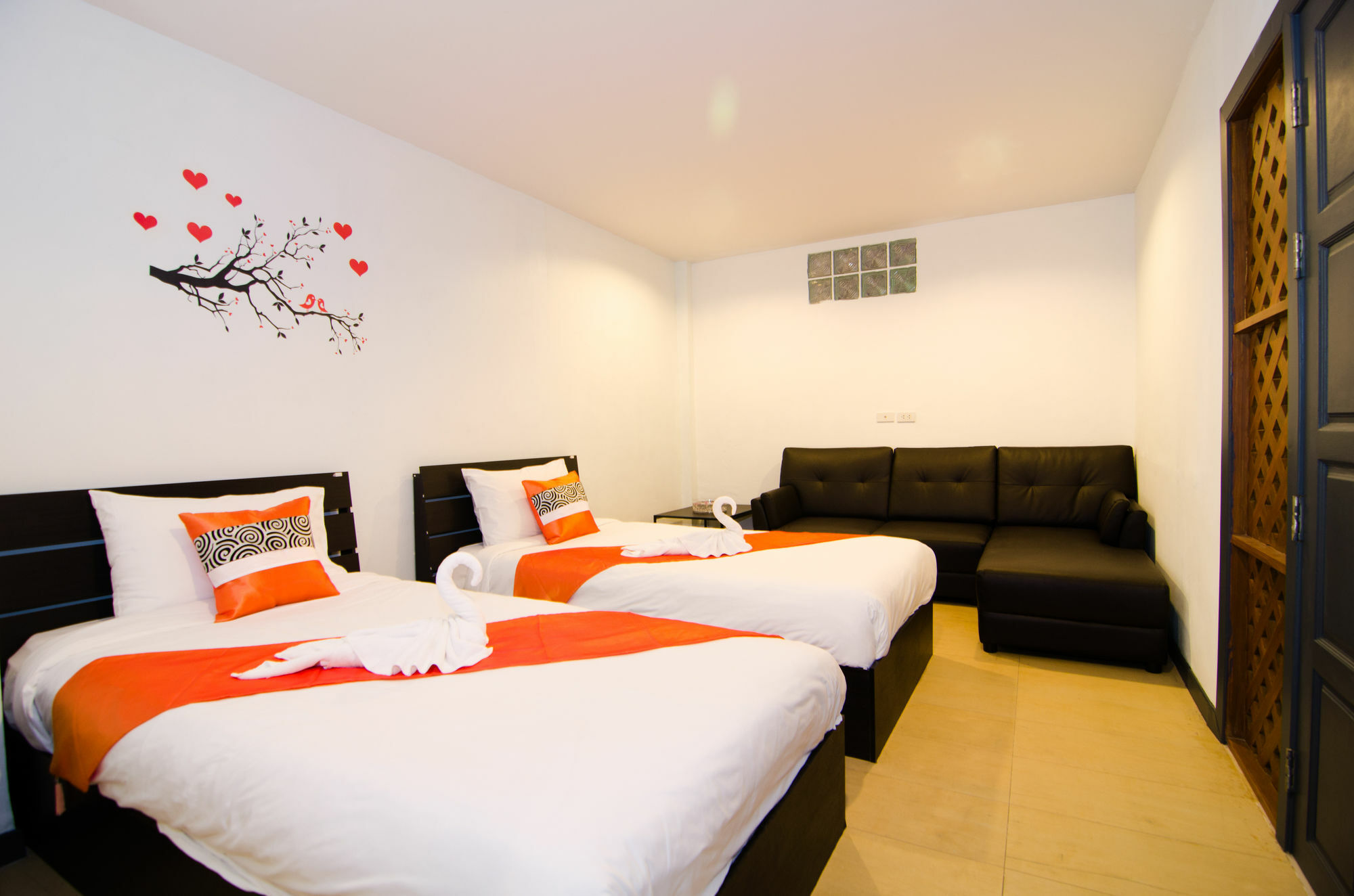 Colora Hotel Patong Phuket Extérieur photo